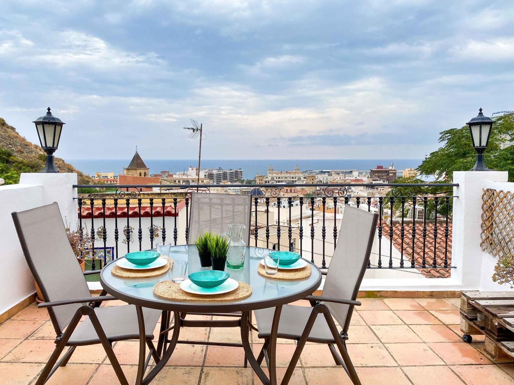 Casa Moll. Tradicion Y Bonitas Vistas De Alicante Villa Exterior photo